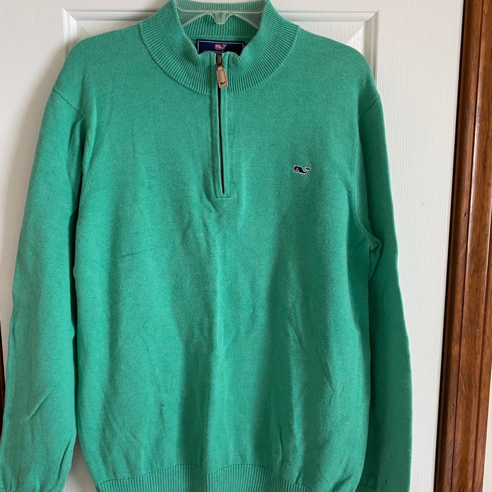 EUC Vineyard Vines quarter zip